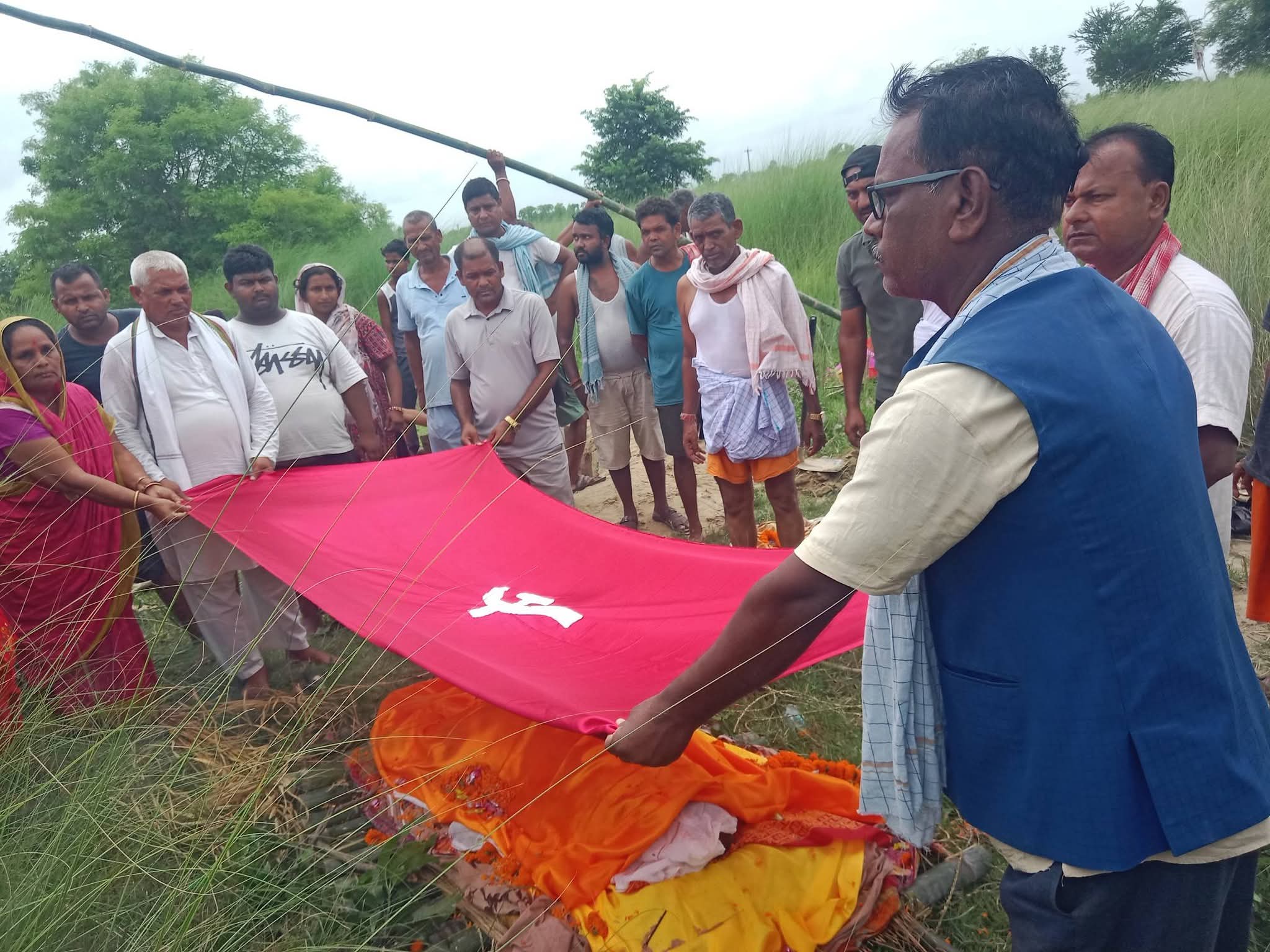 नेकपा (एमाले)का ज्येष्ठ तथा समर्पित नेता रामअशिष साहको निधन